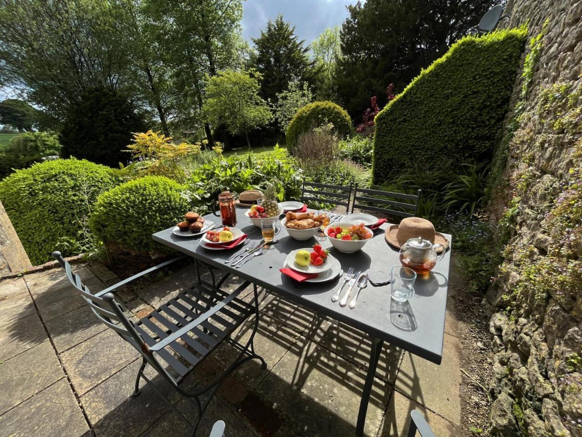 Topside House - Beautiful 7 Bedroom House With Hottub Wifi And Parking Near Bath Wells Frome Oakhill Exterior photo
